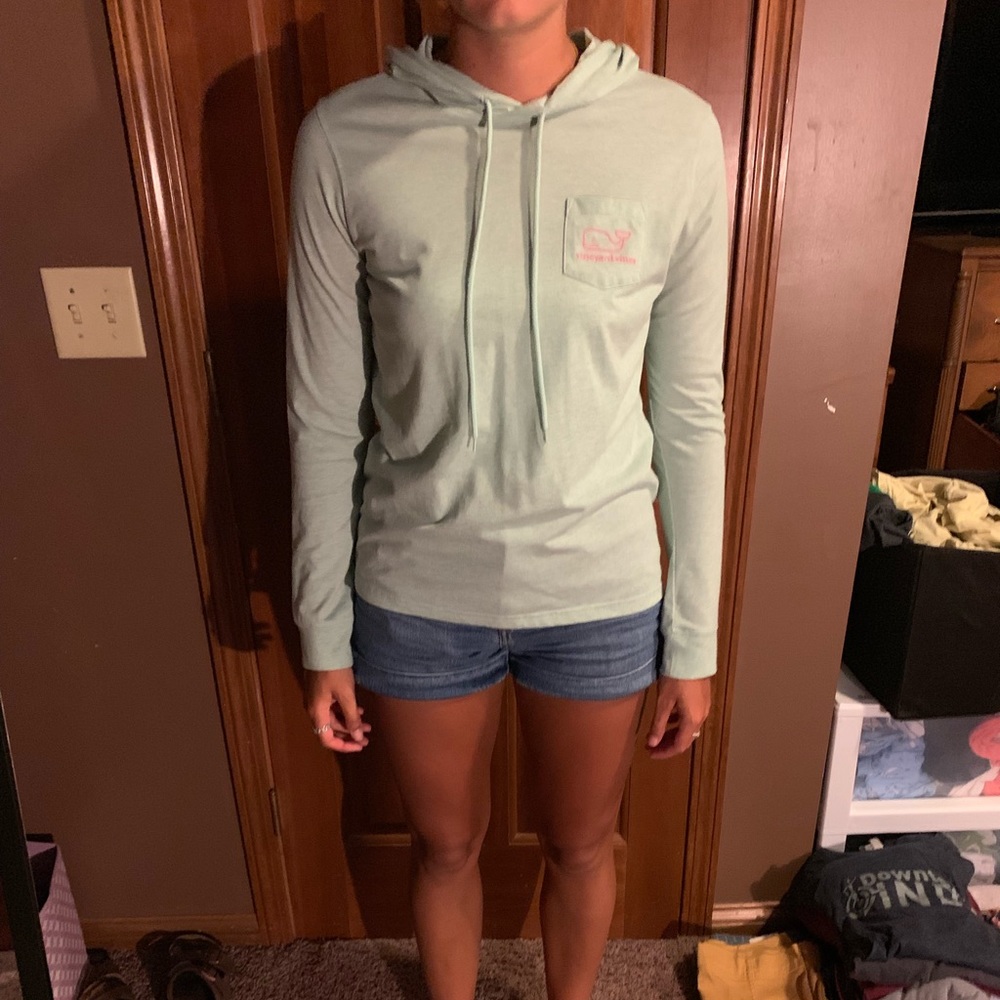 Vineyard vines long sleeve hoodie